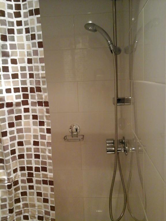 Beau Studio Noisy-Le-Grand Apartment Ruang foto